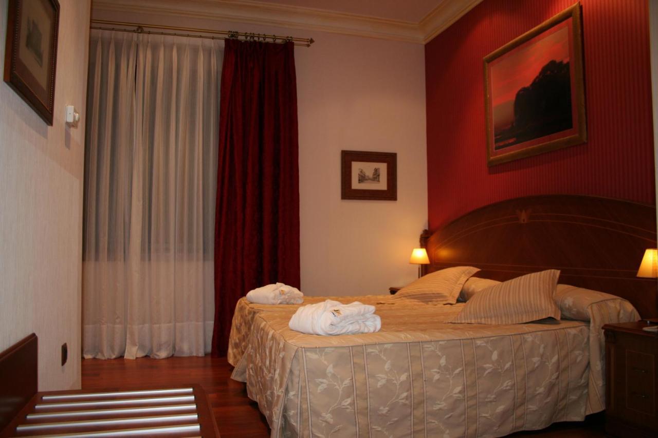 Hotel Palacio De La Magdalena Soto Del Barco Exterior foto